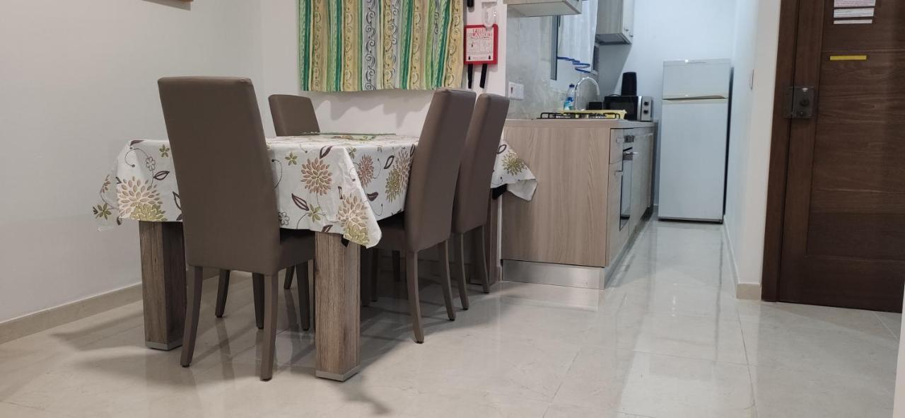 One Bed Room Apartment With Terrace Марсаскала Екстер'єр фото