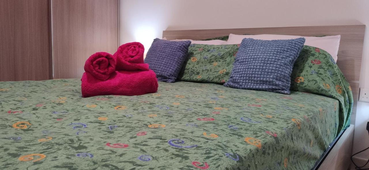 One Bed Room Apartment With Terrace Марсаскала Екстер'єр фото